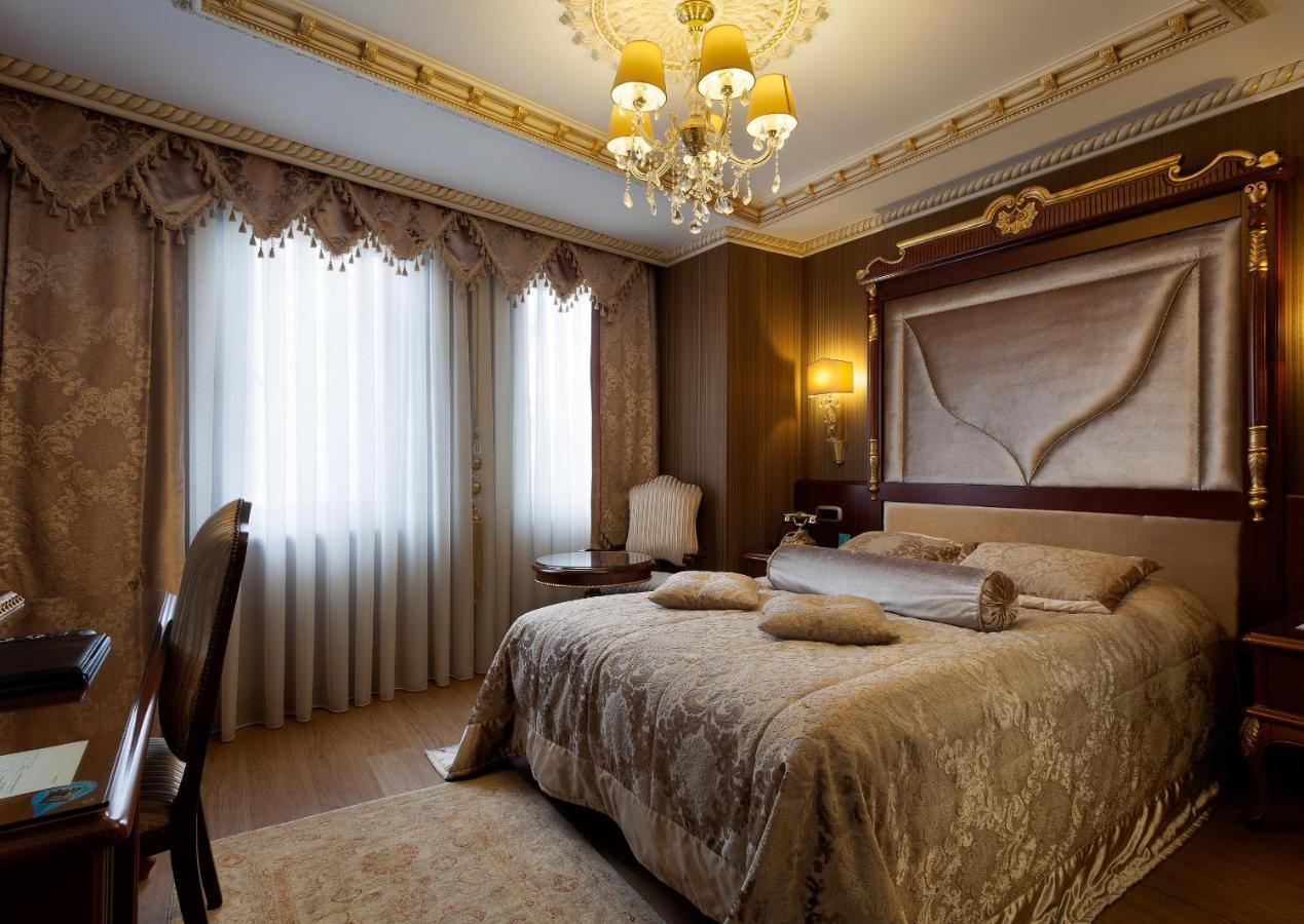 Ottoman's Life S Class Hotel Istanboel